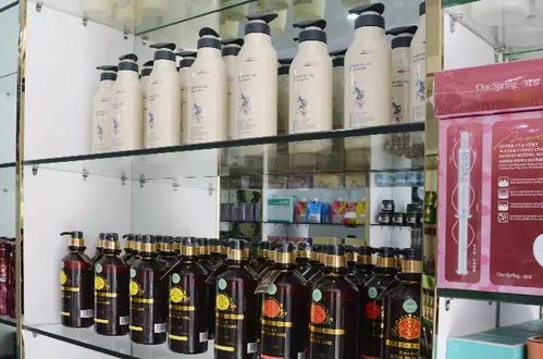 几十家店的老板竟把沿河路这家店给堵了 其它 网